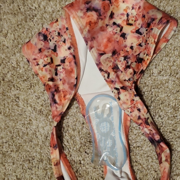 ASOS swim underwire bikini - Picture 3 of 6